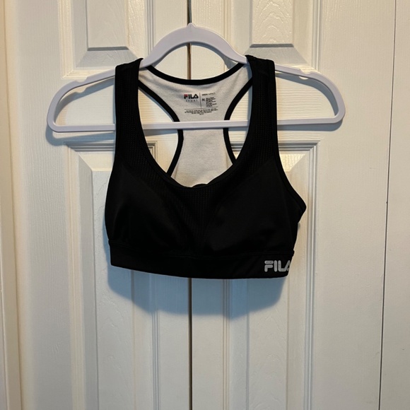 Fila size M running bra - Picture 2 of 11